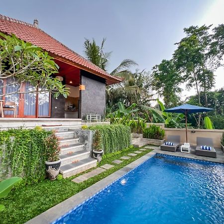Aris House Private Pool Villa Ubud Exteriör bild
